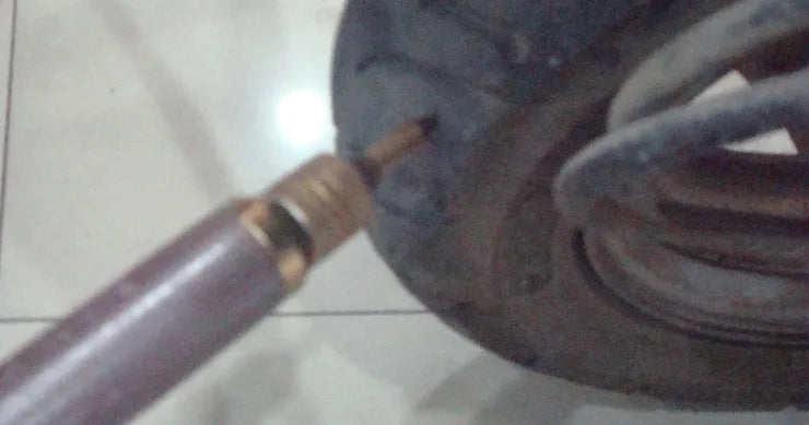 Auto Bike tubeless Tire Repair Puncture Plug Garage motorcycle Vacuum Tire Repair Gun Car Tire Block Air Leaking kit